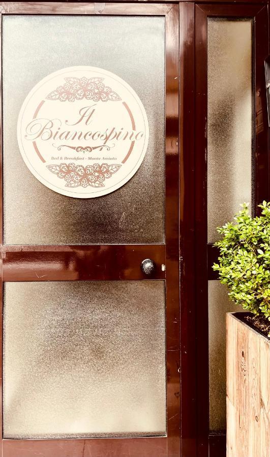 B&B Il Biancospino อับบาเดียซานซัลวาตอเร ภายนอก รูปภาพ